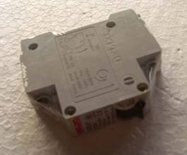 Single-Chip Breaker